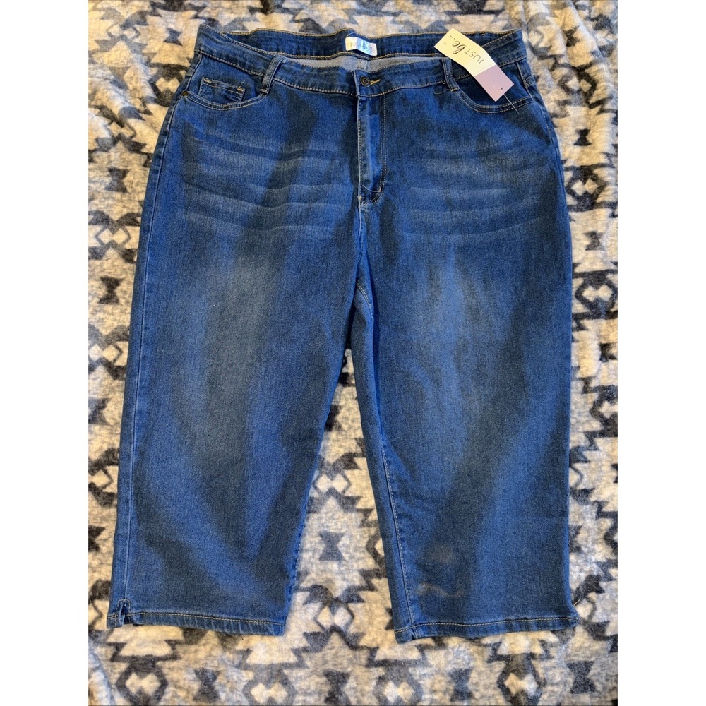 Just Be Women's Plus Jeans Size 3X Mid Rise Straight Leg Blue Denim Capri Pants